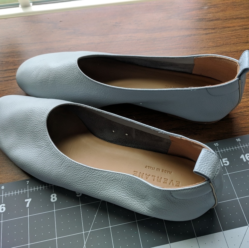 Everlane light blue Day Glove